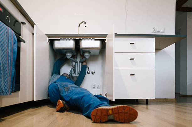 Professional Leak Detection technician working in Port Tobacco, MD